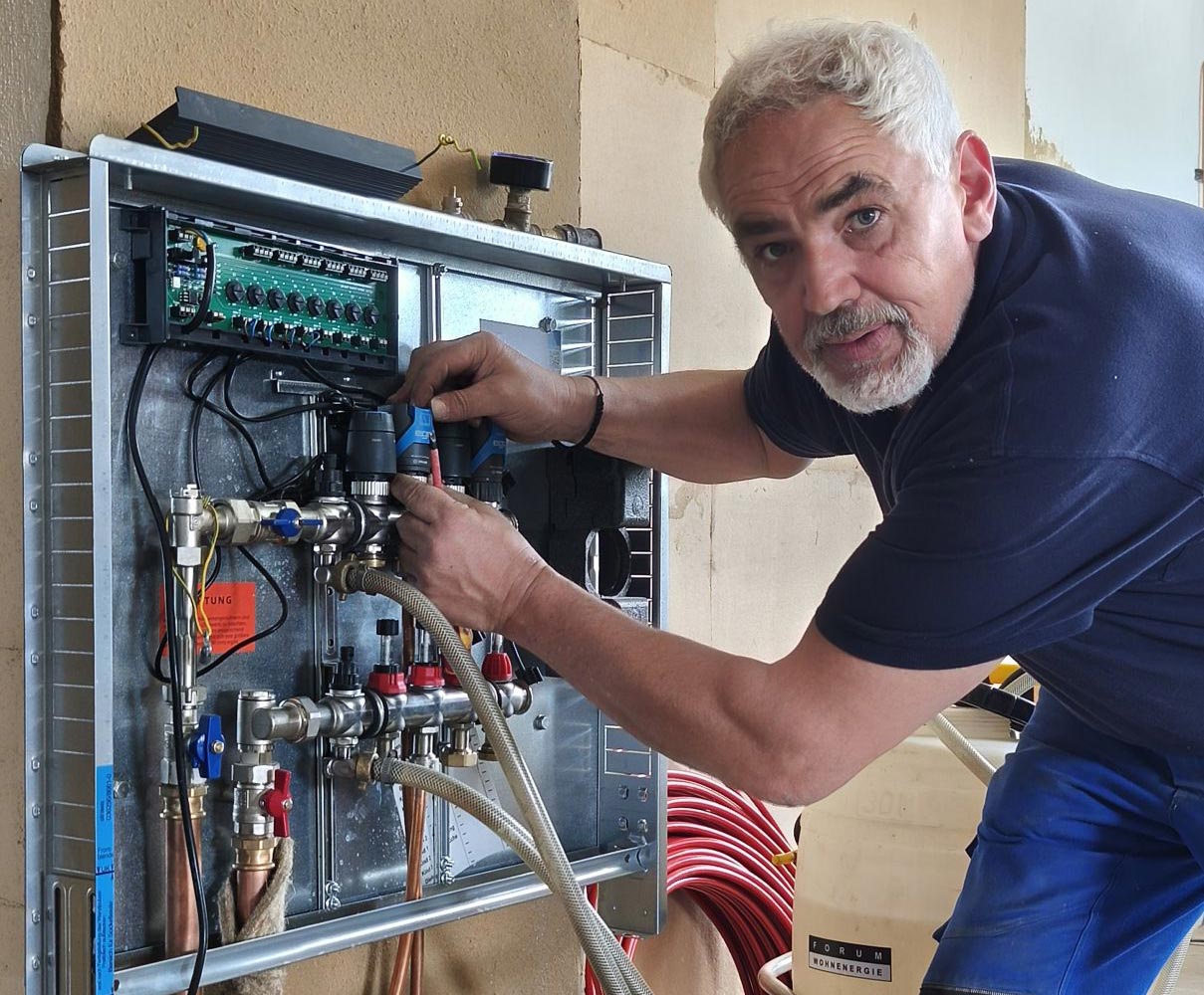 Frank Hartmann - bildet aus im Grundkurs Flächenheizung/-kühlung